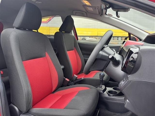 トヨタ アクア １．５ Ｓ R1年 (東北) 99