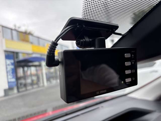 トヨタ アクア １．５ Ｓ R1年 (東北) 99