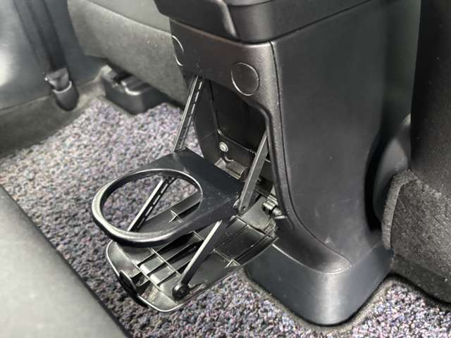 トヨタ アクア １．５ Ｓ R1年 (東北) 99