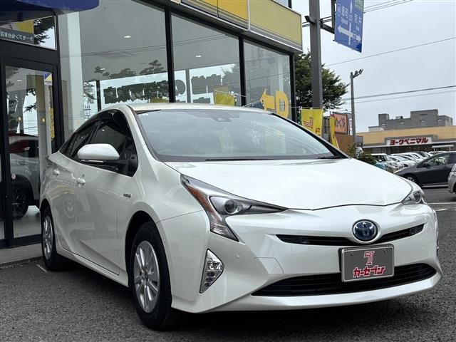 トヨタ プリウス １．８ Ｓ セーフティ プラス Ｅ－ＦＯＵＲ ４ＷＤ H29年 (東北) 99