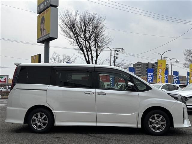 トヨタ ノア ２．０ ＳＩ ＷＸＢ H30年 (東北) 99