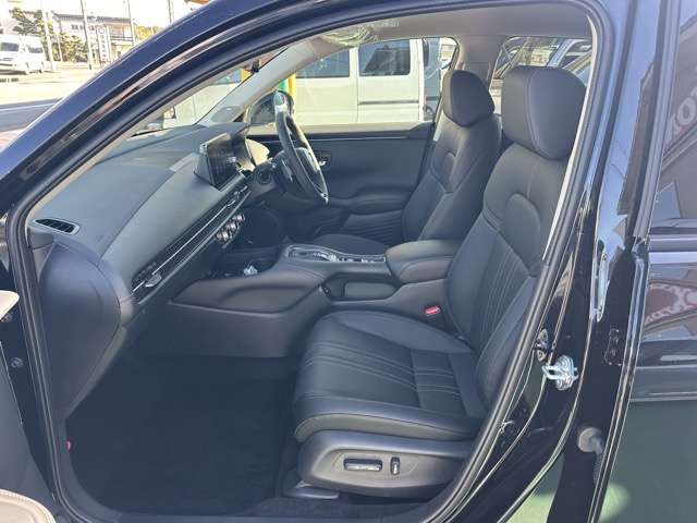 ホンダ ＺＲ－Ｖ ２．０ Ｅ：ＨＥＶ Ｚ R7年 (東海) 99