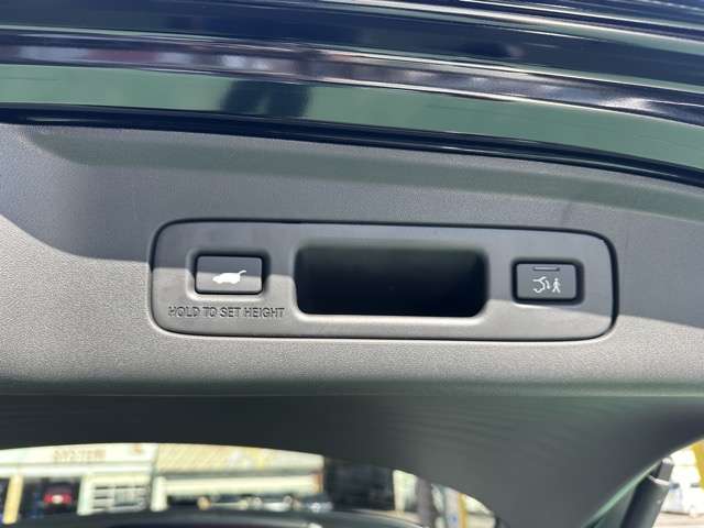 ホンダ ＺＲ－Ｖ ２．０ Ｅ：ＨＥＶ Ｚ R7年 (東海) 99