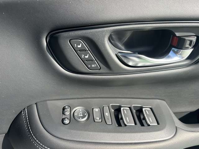 ホンダ ＺＲ－Ｖ ２．０ Ｅ：ＨＥＶ Ｚ R7年 (東海) 99