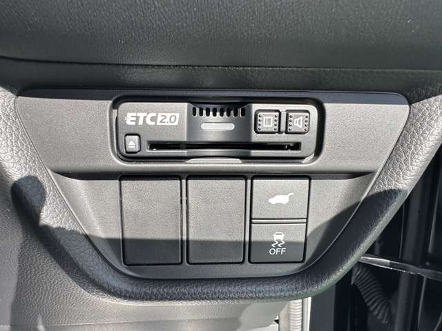 ホンダ ＺＲ－Ｖ ２．０ Ｅ：ＨＥＶ Ｚ R7年 (東海) 99