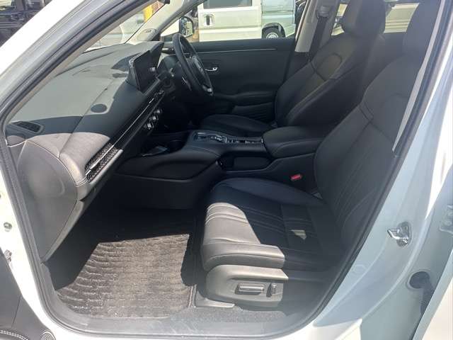 ホンダ ＺＲ－Ｖ ２．０ Ｅ：ＨＥＶ Ｚ ４ＷＤ R5年 (東海) 99