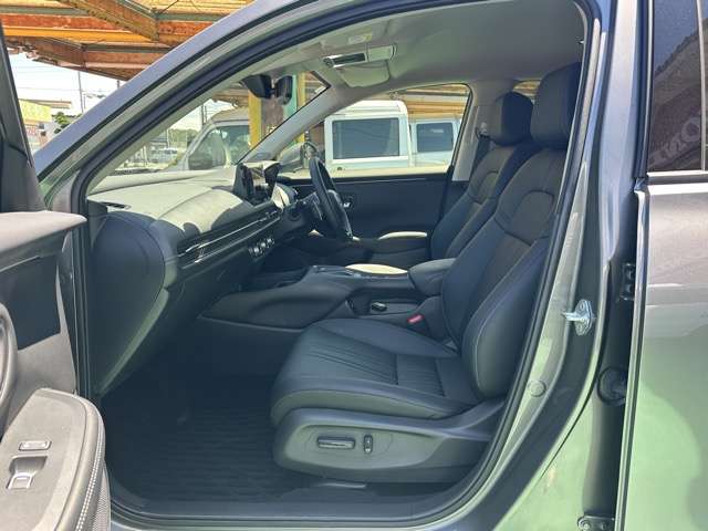 ホンダ ＺＲ－Ｖ ２．０ Ｅ：ＨＥＶ Ｚ R5年 (東海) 99