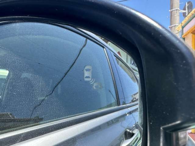 ホンダ ＺＲ－Ｖ ２．０ Ｅ：ＨＥＶ Ｚ R5年 (東海) 99