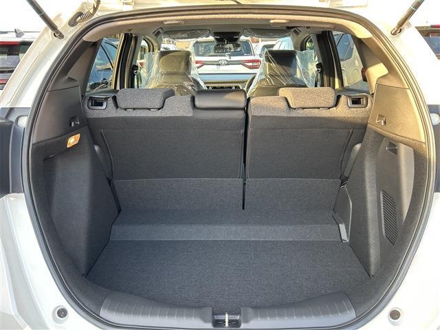 ホンダ フィット　ハイブリッド １．５ Ｅ：ＨＥＶ ホーム R6年 (東海) 99