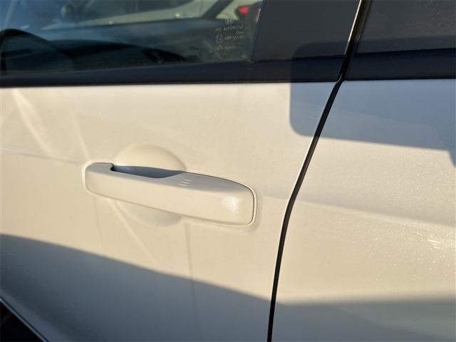 ホンダ フィット　ハイブリッド １．５ Ｅ：ＨＥＶ ホーム R6年 (東海) 99