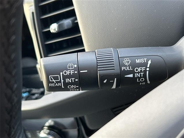 ホンダ フィット　ハイブリッド １．５ Ｅ：ＨＥＶ ホーム R6年 (東海) 99