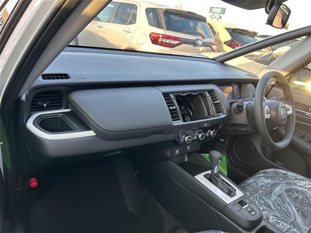 ホンダ フィット　ハイブリッド １．５ Ｅ：ＨＥＶ ホーム R6年 (東海) 99