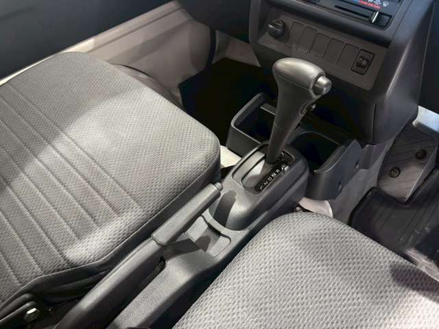 ダイハツ ハイゼットトラック ６６０ スタンダード ３方開 H29年 (近畿) 99