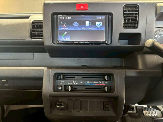 ダイハツ ハイゼットトラック ６６０ スタンダード ３方開 H29年 (近畿) 99