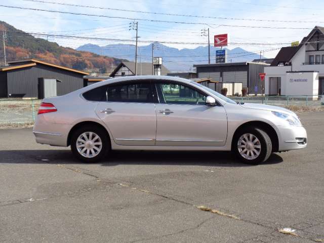 日産 ティアナ ２．５ ２５０ＸＬ ＦＯＵＲ ４ＷＤ H22年 () 99