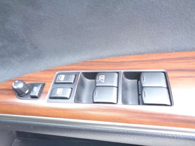 日産 ティアナ ２．５ ２５０ＸＬ ＦＯＵＲ ４ＷＤ H22年 () 99