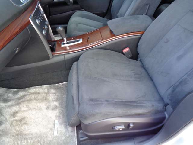 日産 ティアナ ２．５ ２５０ＸＬ ＦＯＵＲ ４ＷＤ H22年 () 99