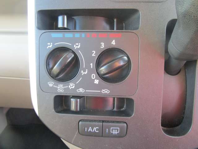 ダイハツ タント ６６０ Ｌ ＳＡＩＩＩ R1年 (中国) 99