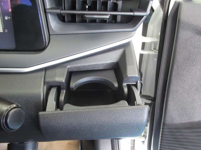 日産 ノート １．２ Ｓ R4年 (九州・沖縄) 99