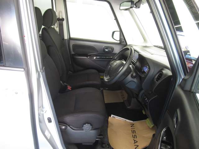 日産 デイズ　ルークス ６６０ ハイウェイスターＸ 助手席スライドアップシート H30年 (九州・沖縄) 99