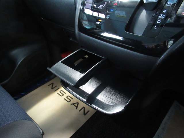 日産 ルークス ６６０ ハイウェイスターＧターボ プロパイロット エディション R4年 (九州・沖縄) 99