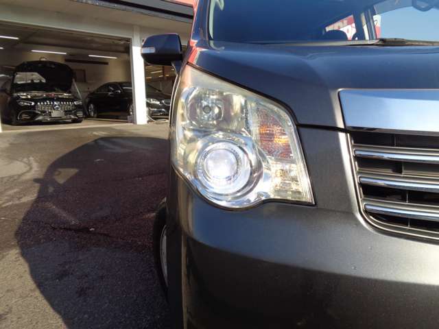 トヨタ ノア ２．０ Ｘ Ｌセレクション H24年 (中国) 99