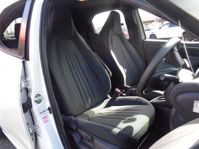 トヨタ ヤリス １．０ Ｇ R3年 (中国) 99