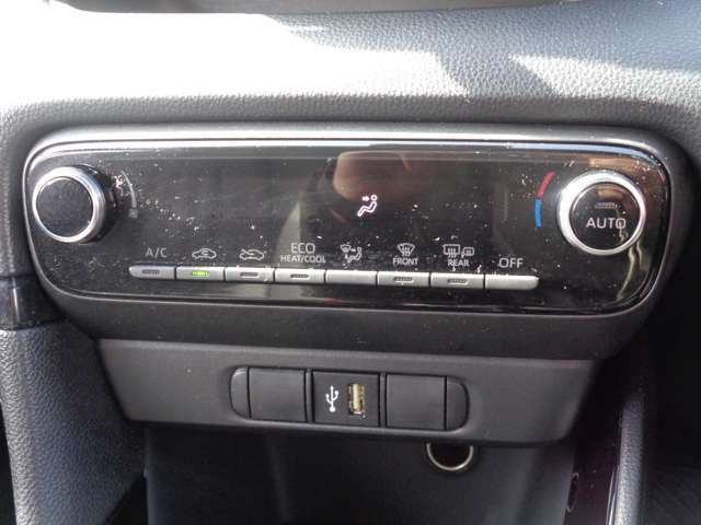 トヨタ ヤリス １．０ Ｇ R3年 (中国) 99