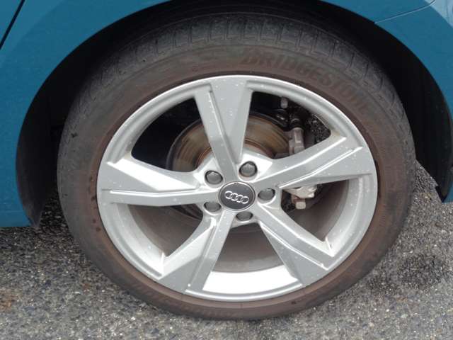 アウディ Ａ１　スポーツバック ３５ ＴＦＳＩ アドバンスト R2年 (中国) 99