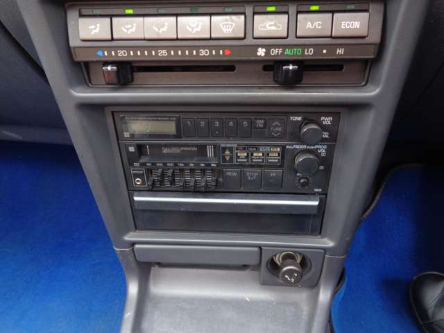 トヨタ カローラレビン １．６ ＧＴアペックス S62年 (中国) 99