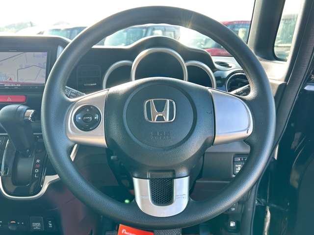 ホンダ Ｎ　ＢＯＸ ６６０ カスタムＧ ＳＳパッケージ H28年 (九州・沖縄) 99