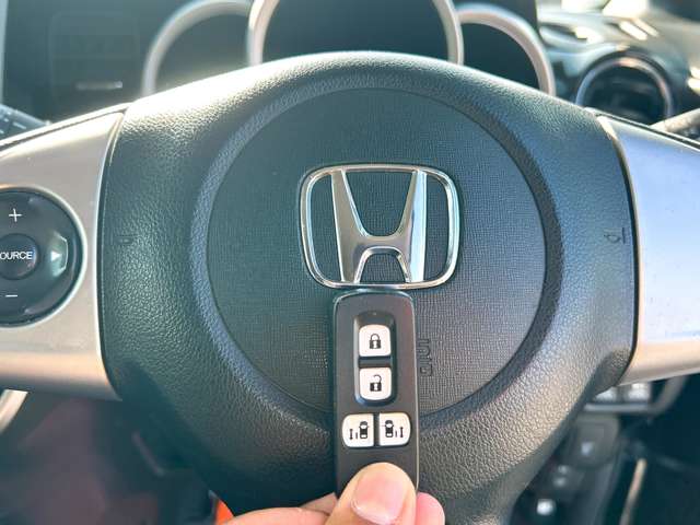 ホンダ Ｎ　ＢＯＸ ６６０ カスタムＧ ＳＳパッケージ H28年 (九州・沖縄) 99