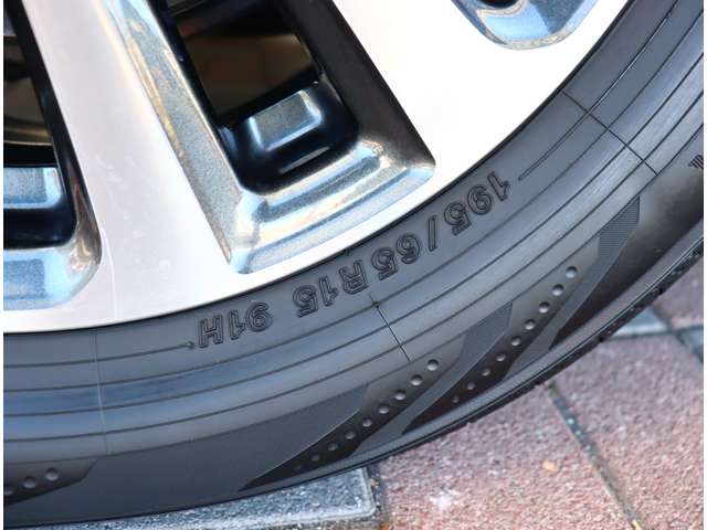 トヨタ エスクァイア ２．０ ＧＩ R2年 (関東) 99