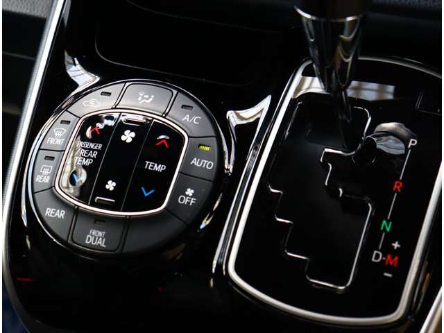 トヨタ エスクァイア ２．０ ＧＩ R2年 (関東) 99