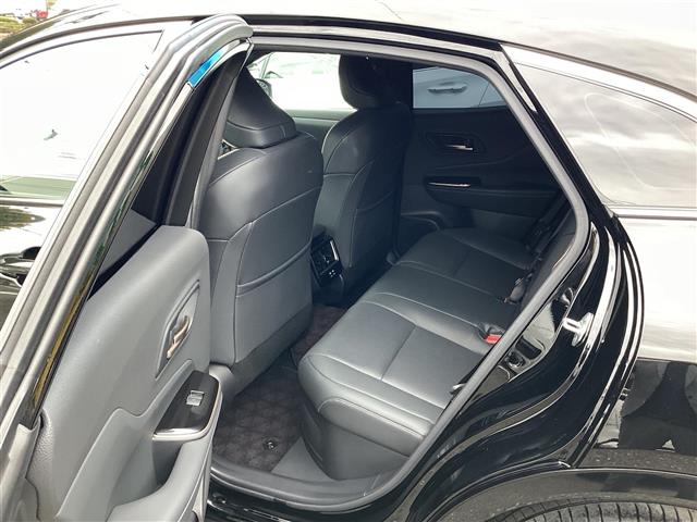 トヨタ クラウン　スポーツ　ハイブリッド ２．５ Ｚ Ｅ－ＦＯＵＲ ４ＷＤ R6年 (関東) 99