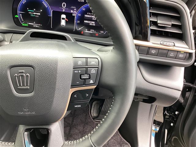 トヨタ クラウン　スポーツ　ハイブリッド ２．５ Ｚ Ｅ－ＦＯＵＲ ４ＷＤ R6年 (関東) 99