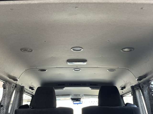 トヨタ ハイエースワゴン ２．７ ＧＬ ロング ファインテックツアラー R7年 (近畿) 99