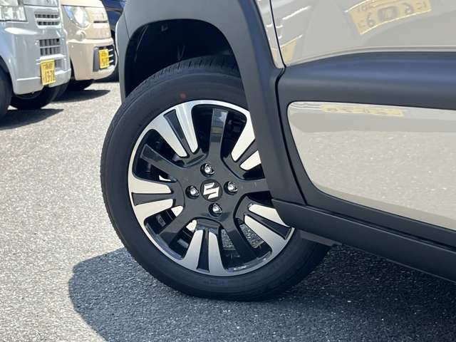 スズキ クロスビー １．０ ハイブリッド ＭＺ ブラウンアクセントパッケージ装着車 R7年 (近畿) 99