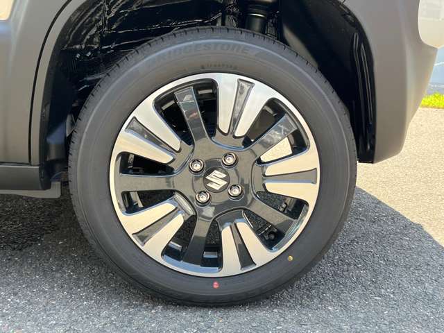 スズキ クロスビー １．０ ハイブリッド ＭＺ ブラウンアクセントパッケージ装着車 R7年 (近畿) 99