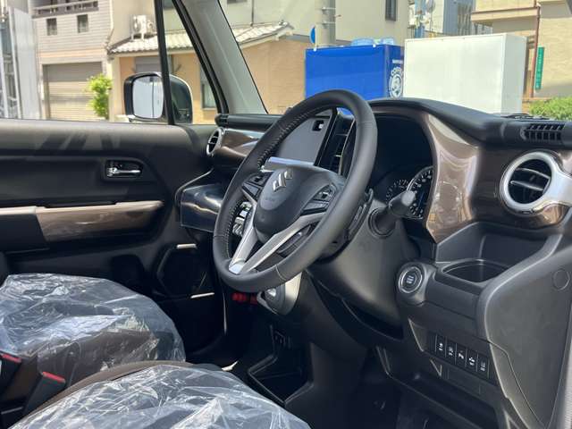 スズキ クロスビー １．０ ハイブリッド ＭＺ ブラウンアクセントパッケージ装着車 R7年 (近畿) 99