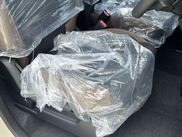 スズキ クロスビー １．０ ハイブリッド ＭＺ ブラウンアクセントパッケージ装着車 R7年 (近畿) 99