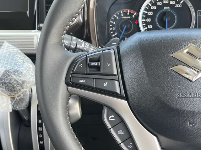 スズキ クロスビー １．０ ハイブリッド ＭＺ ブラウンアクセントパッケージ装着車 R7年 (近畿) 99