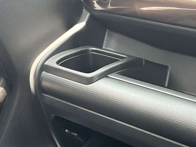 スズキ クロスビー １．０ ハイブリッド ＭＺ ブラウンアクセントパッケージ装着車 R7年 (近畿) 99