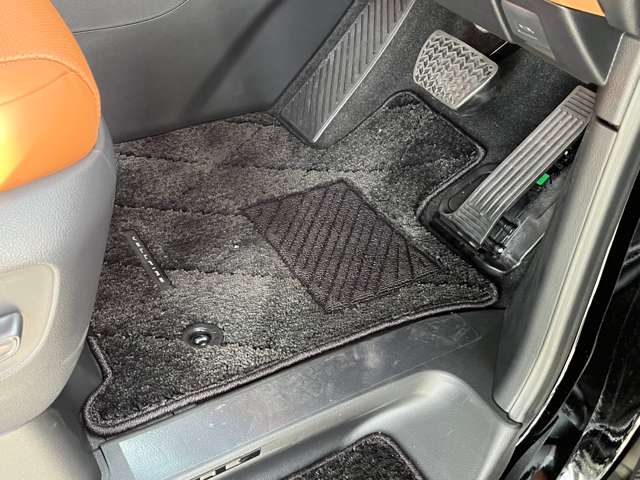 トヨタ ヴェルファイア ２．４ Ｚプレミア R6年 (近畿) 99