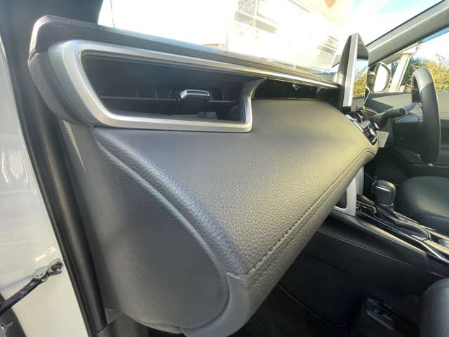 トヨタ カローラクロス　ハイブリッド １．８ ハイブリッド Ｚ R6年 (東海) 99