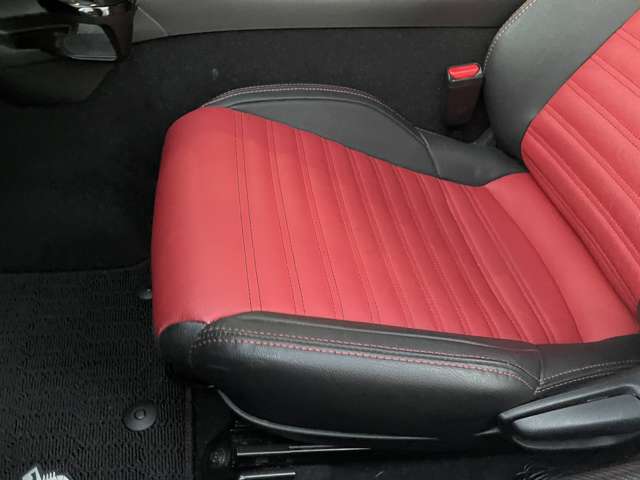 アバルト １２４　スパイダー １．４ H29年 (東海) 99