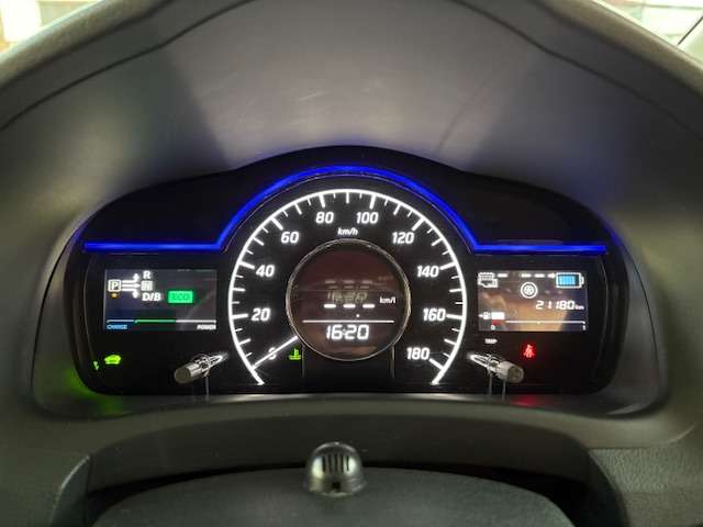 日産 ノート １．２ Ｅ－ＰＯＷＥＲ Ｘ H28年 (東北) 99