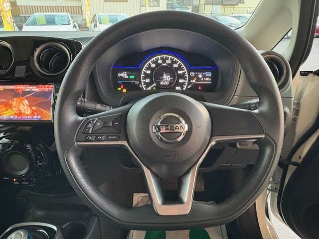 日産 ノート １．２ Ｅ－ＰＯＷＥＲ Ｘ H28年 (東北) 99