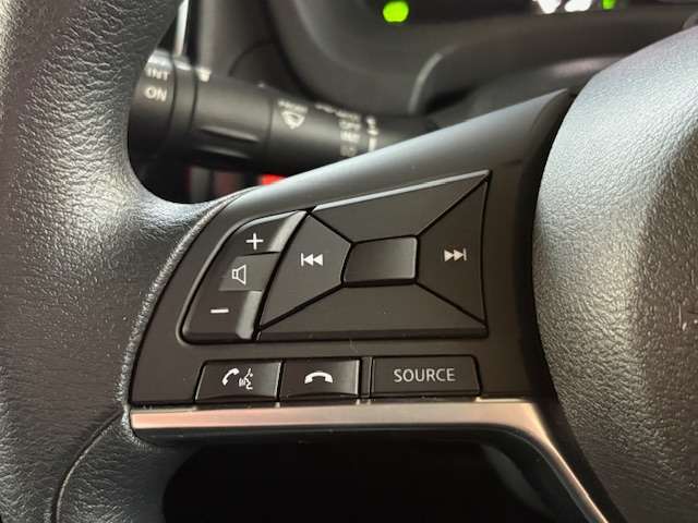 日産 ノート １．２ Ｅ－ＰＯＷＥＲ Ｘ H28年 (東北) 99