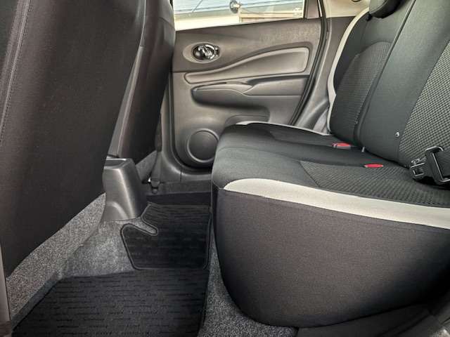 日産 ノート １．２ Ｅ－ＰＯＷＥＲ Ｘ H28年 (東北) 99